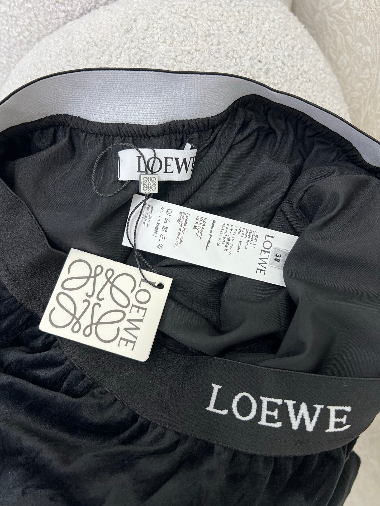 25fw new pleated velvet skirt