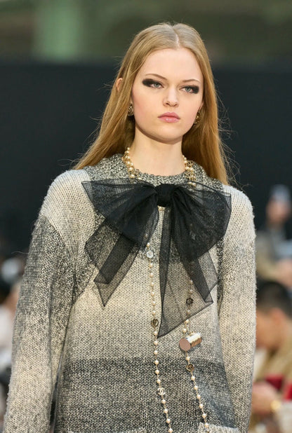 25fw new bow striped wool sweater