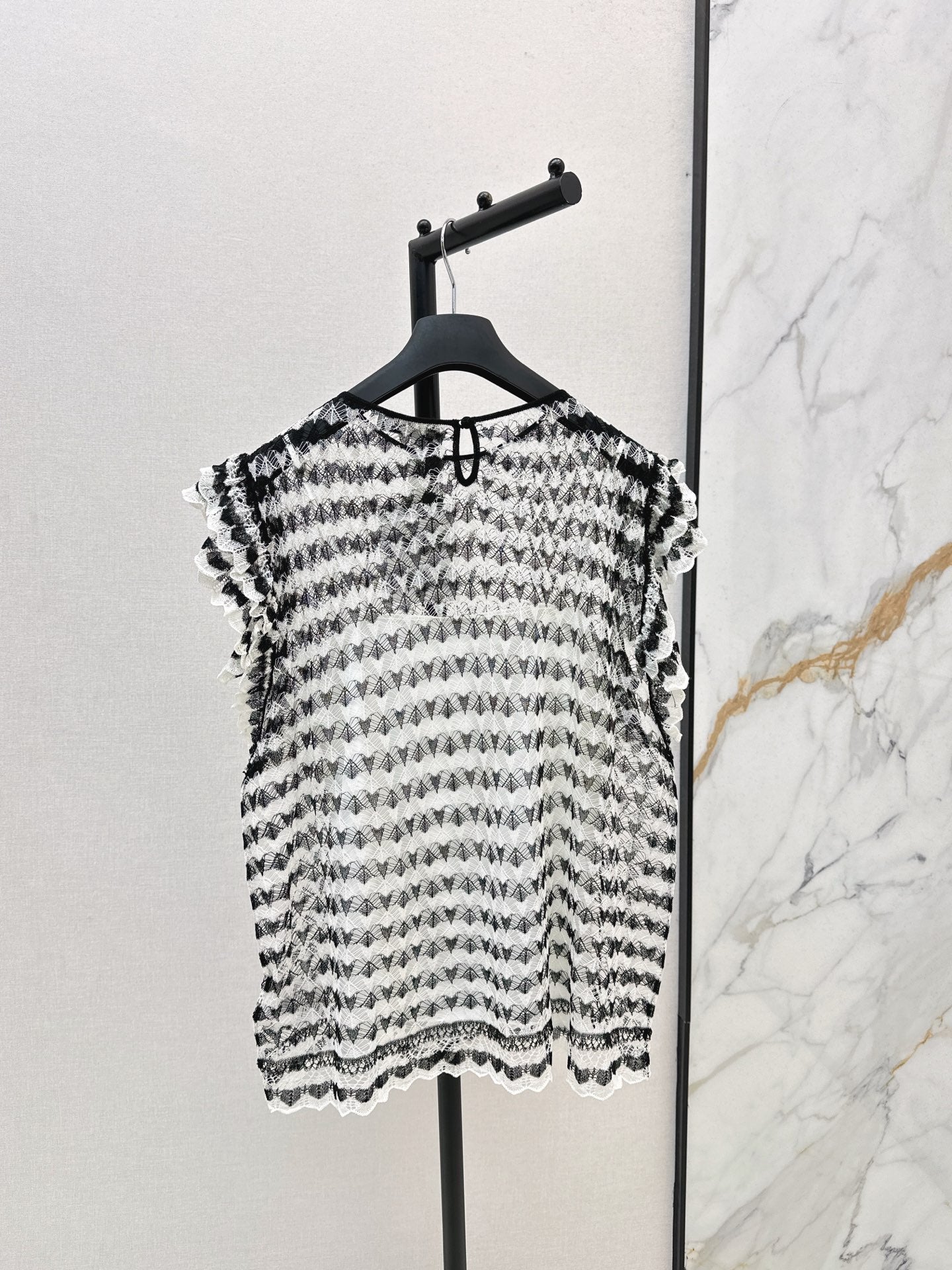 25fw new striped lace vest