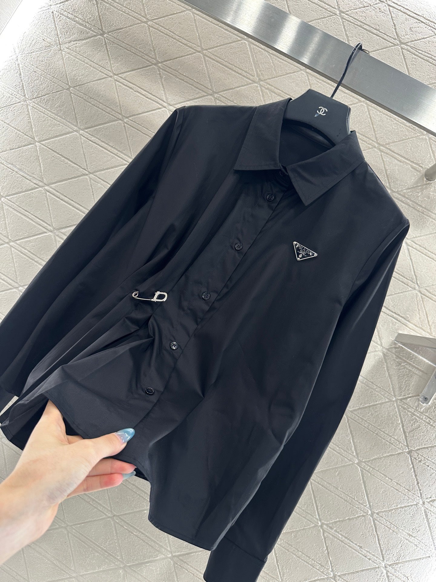 25fw new pin logo shirt