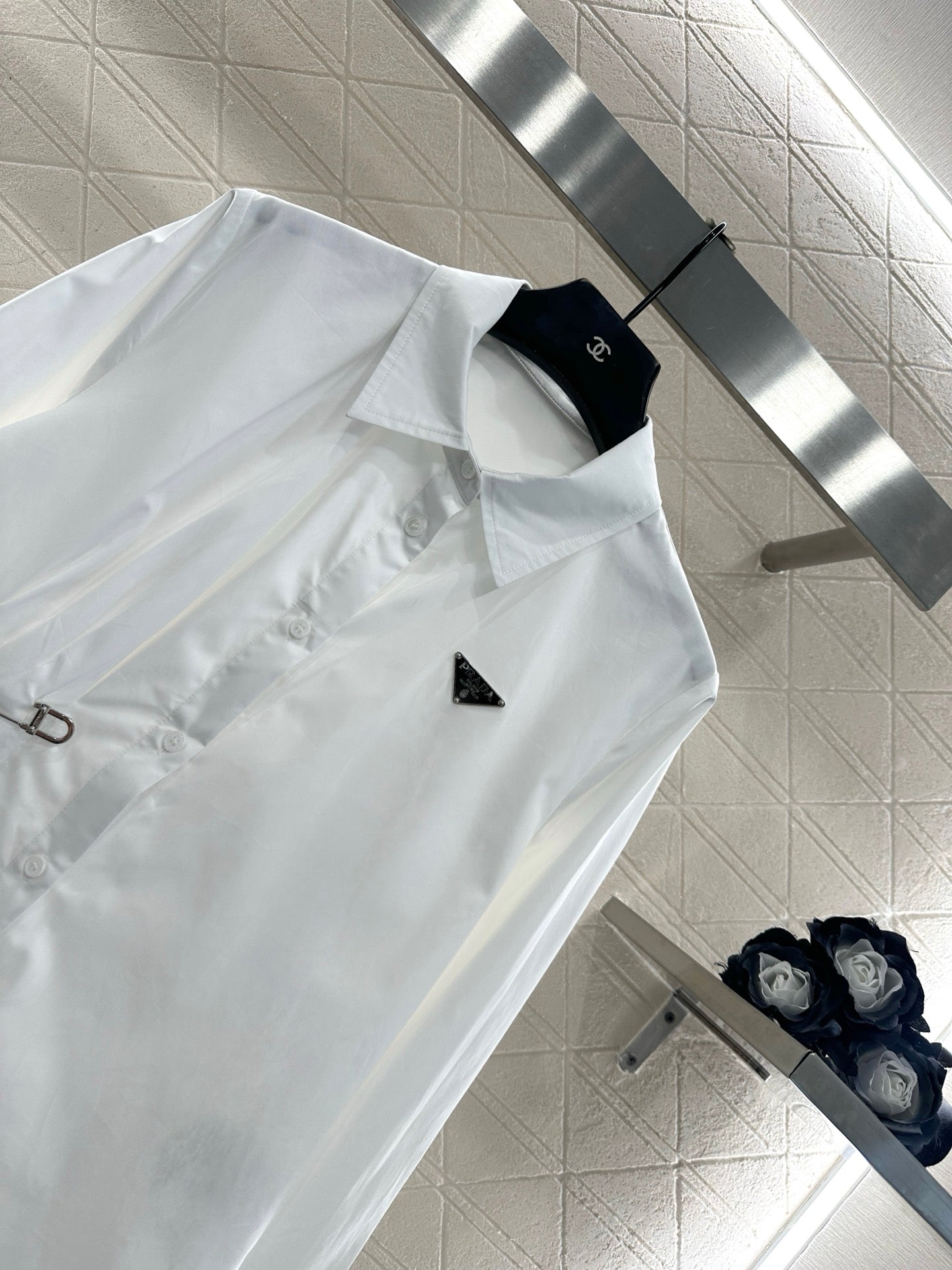 25fw new pin logo shirt