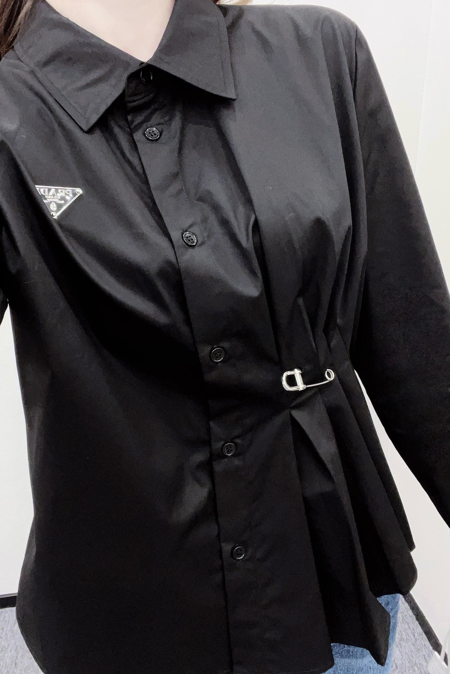 25fw new pin logo shirt