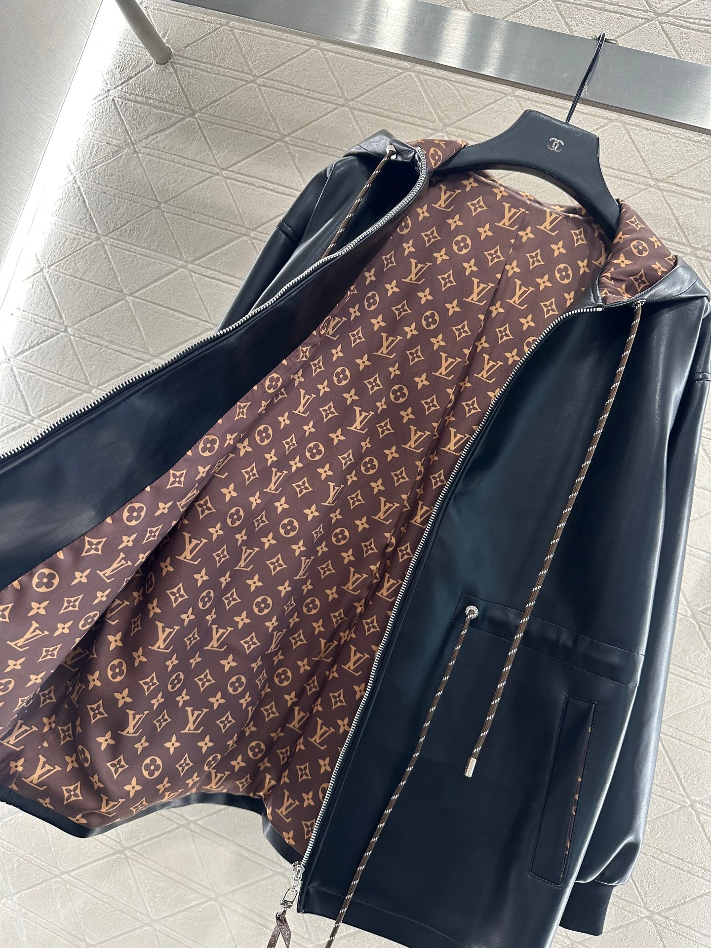 25fw new washed leather hooded mid-length coat