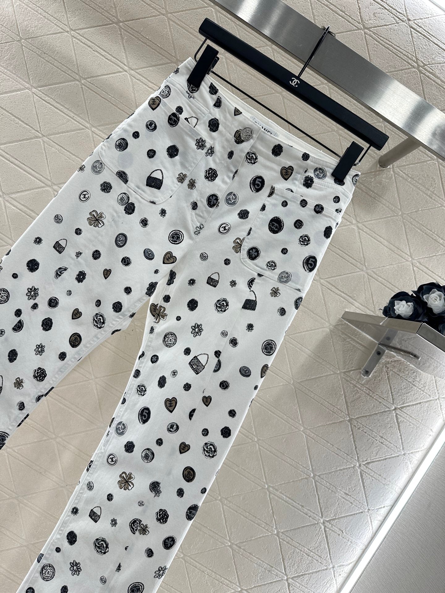 25fw new printed slim-fit trousers