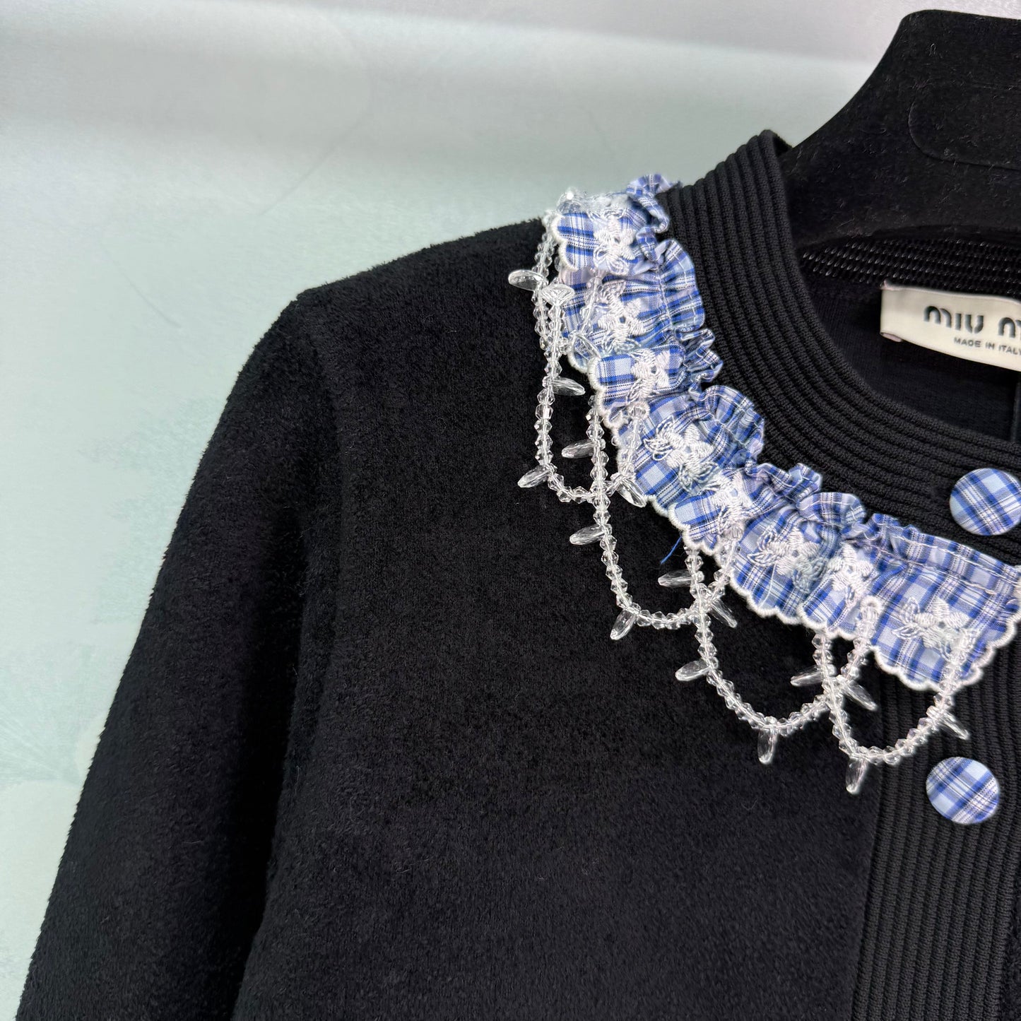 25fw new round neck knitted cardigan