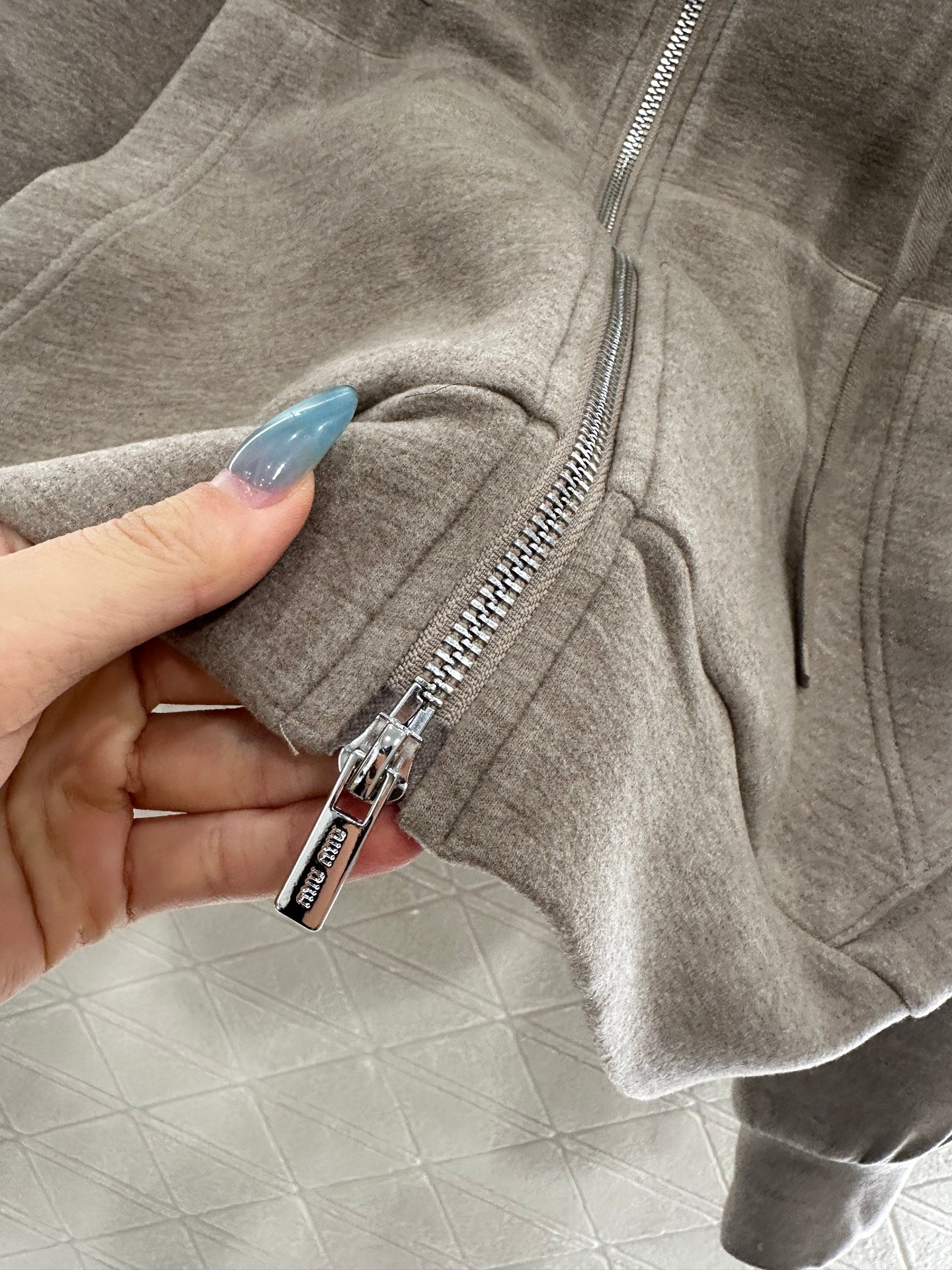 25fw new hooded zipper jacket with short skirt suit