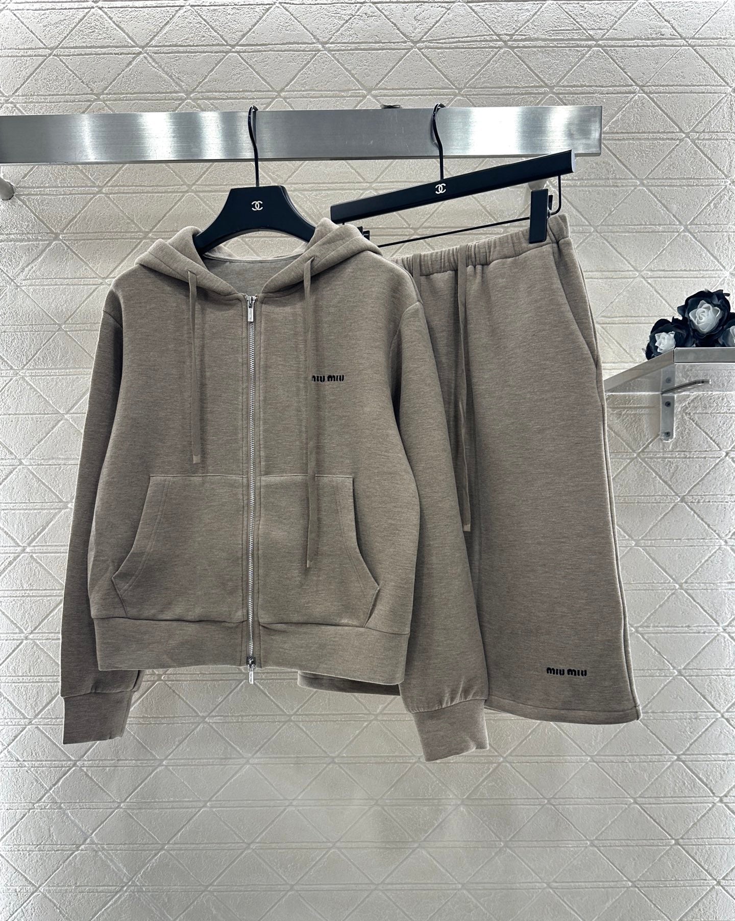 25fw new hooded zipper jacket with short skirt suit