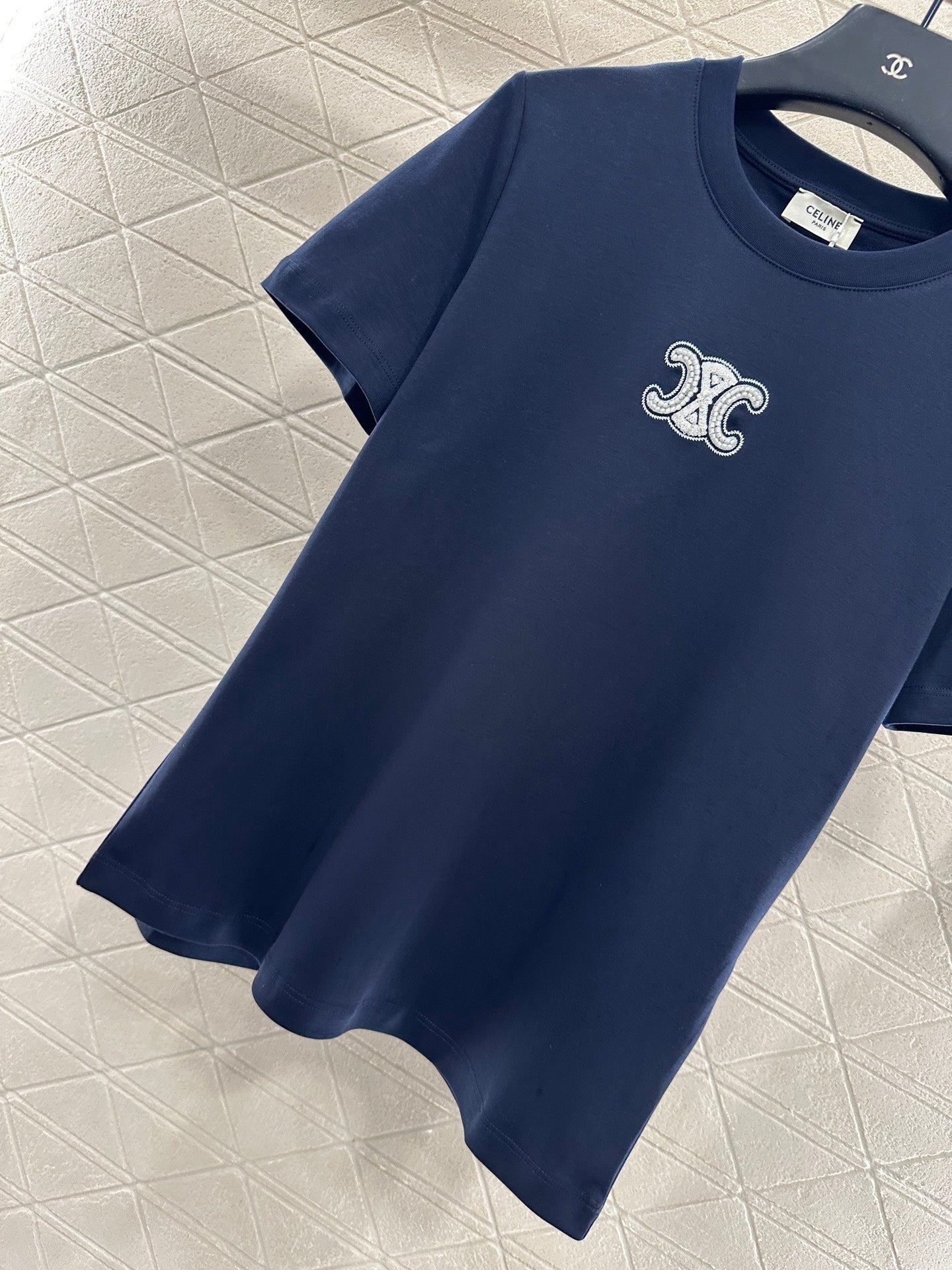 Round neck beaded lettering cotton short sleeves