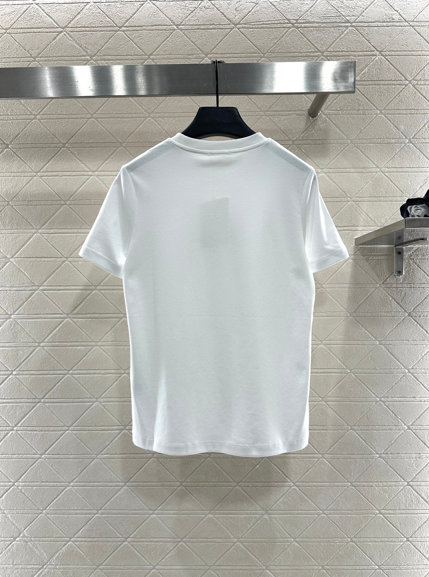 Round neck beaded lettering cotton short sleeves