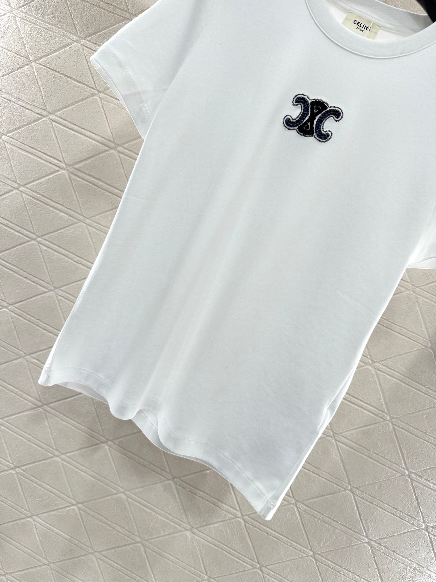 Round neck beaded lettering cotton short sleeves