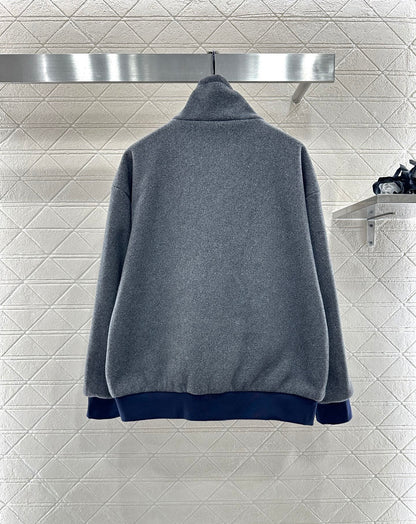 Reversible bomber jacket