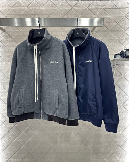 Reversible bomber jacket