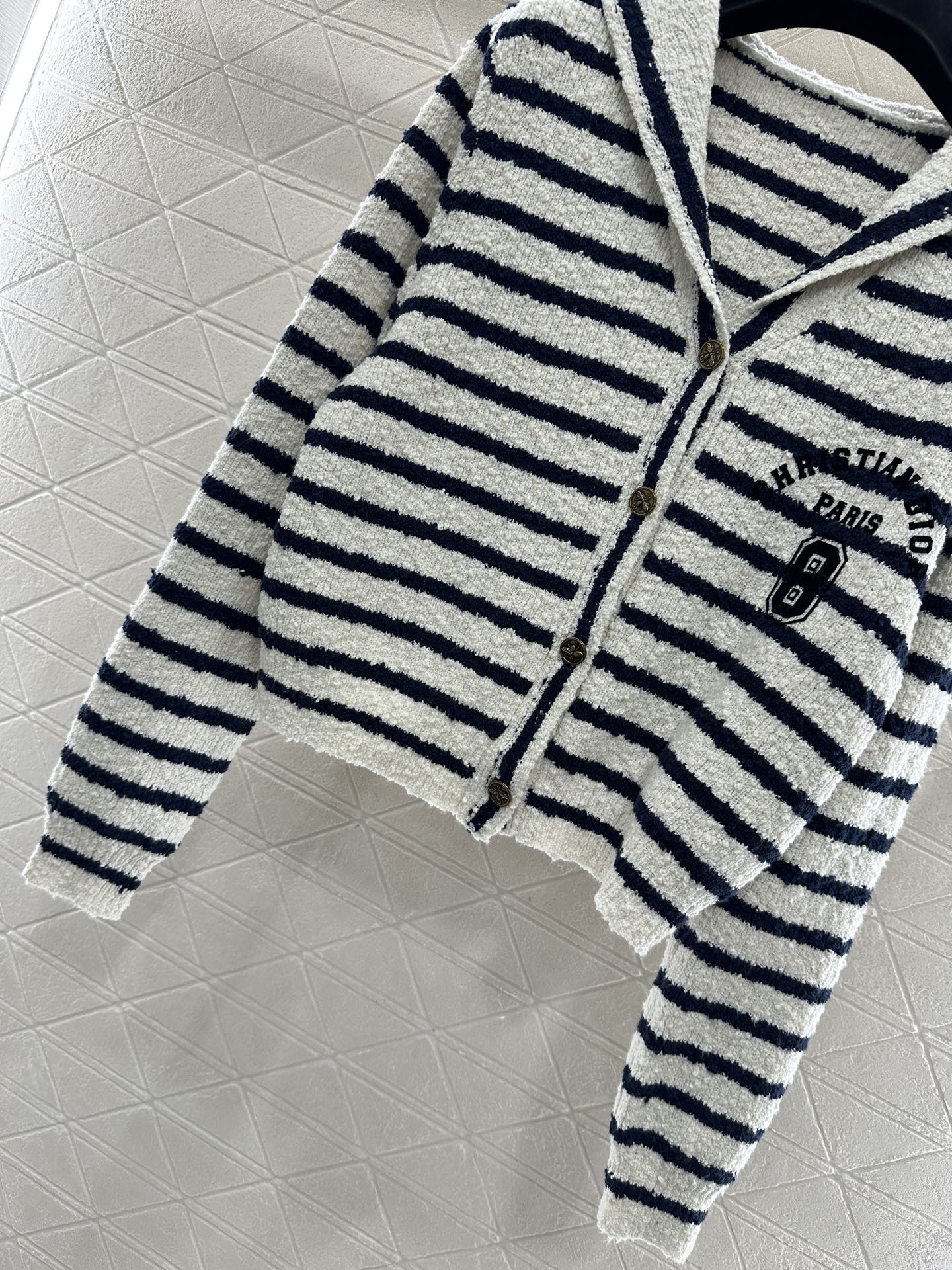 Shawl lapel knitted striped cardigan