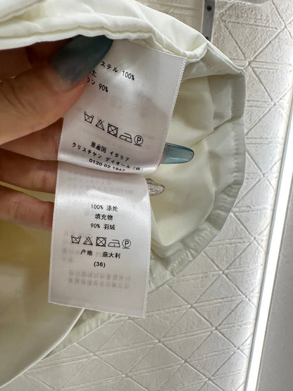 Stand-up collar five-pointed star down vest