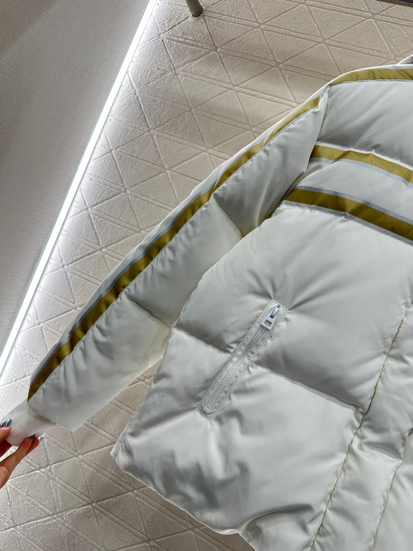 Stand collar five-pointed star down jacket