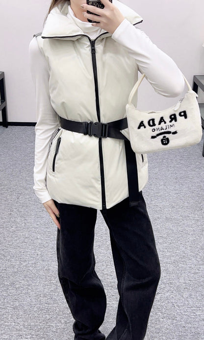 Lapel belt down vest