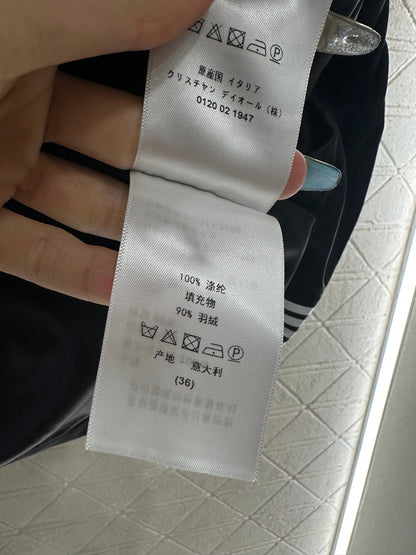 Lapel belt down jacket