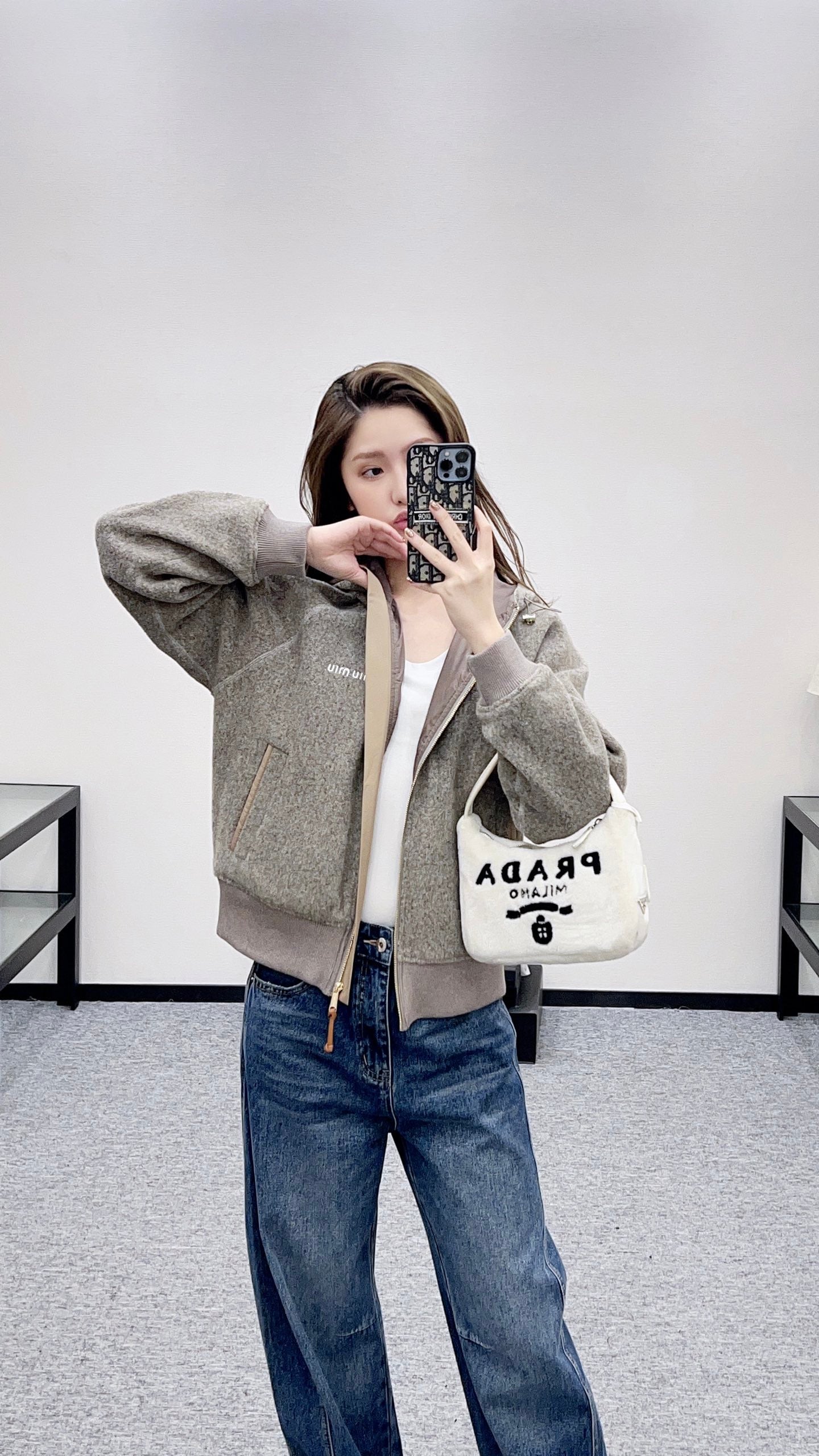 Hooded drawstring lambhair zipper jacket