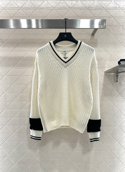 Crochet Knitted Wool Sweater Skiing Series