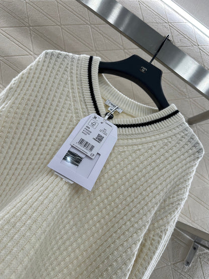 Crochet Knitted Wool Sweater Skiing Series