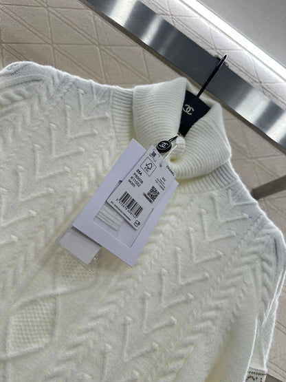 High neck sweater skiing series