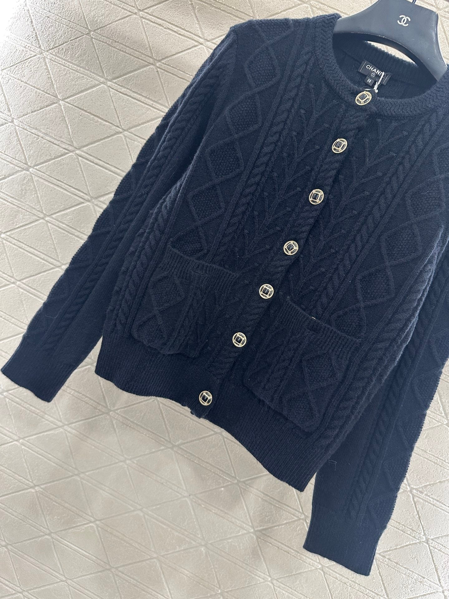 Crochet round neck knitted cardigan skiing series