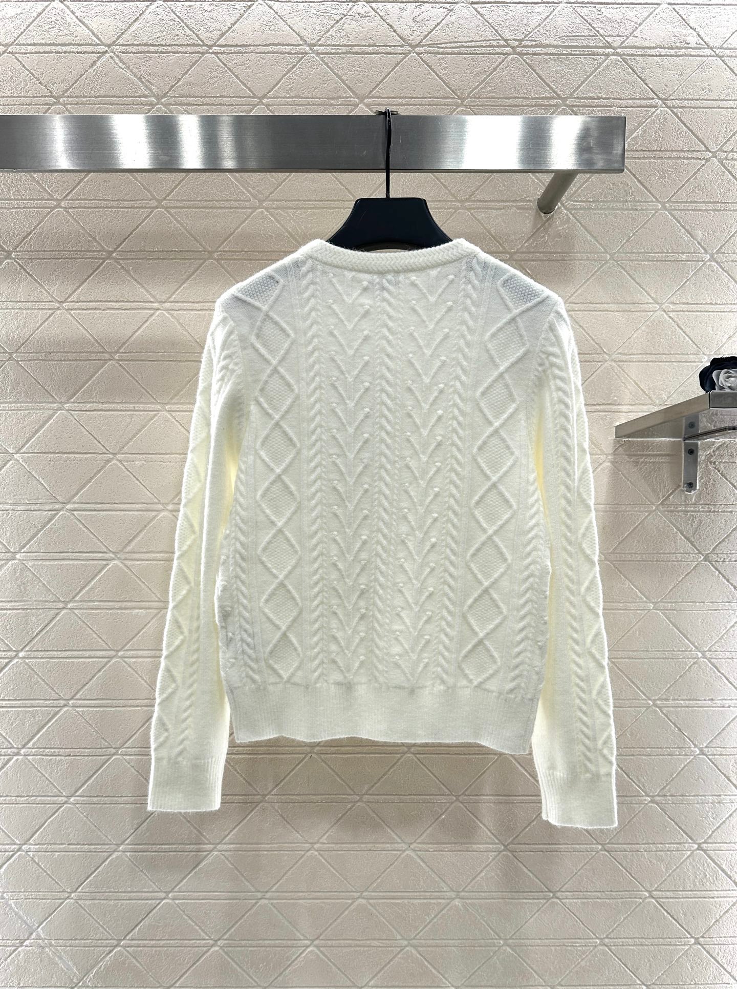 Crochet round neck knitted cardigan skiing series