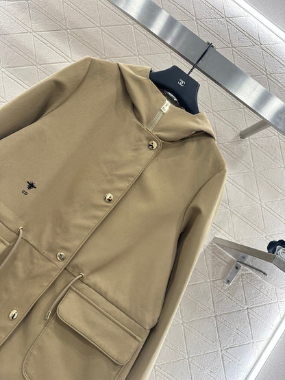 Hooded drawstring windbreaker jacket