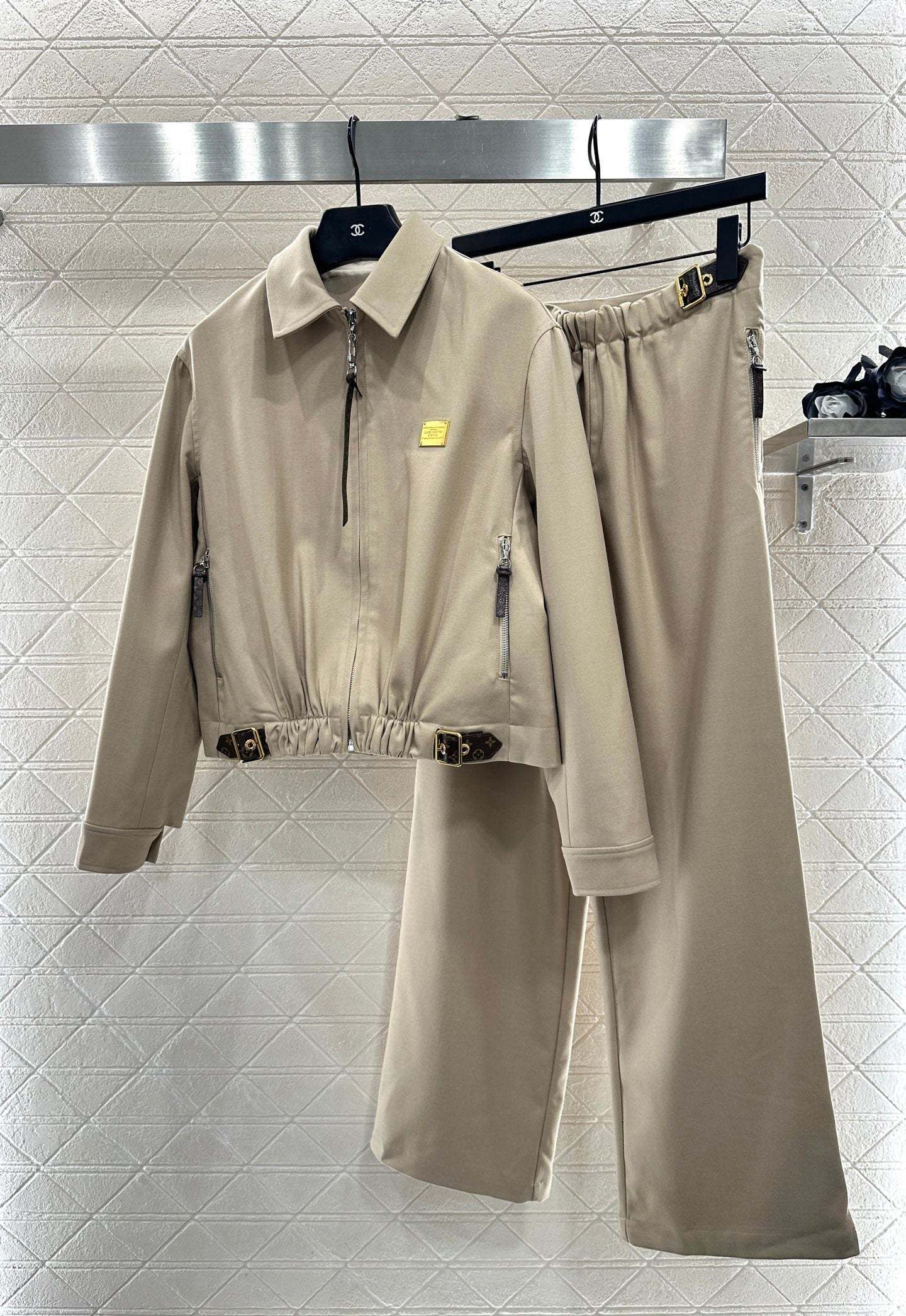 Zipper leather buckle jacket, jacket, pants set