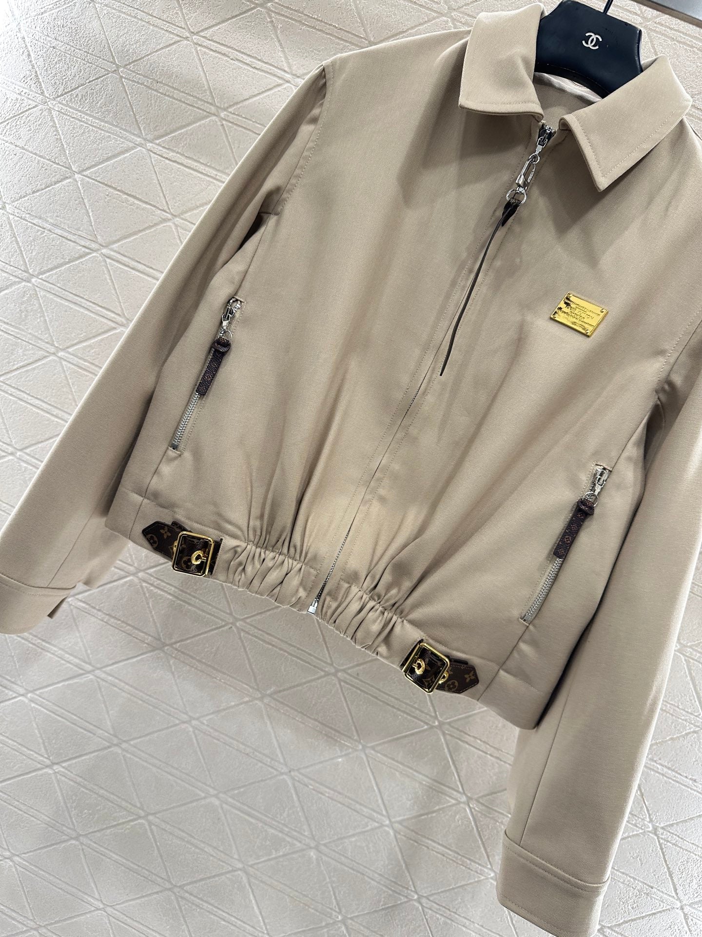 Zipper leather buckle jacket, jacket, pants set