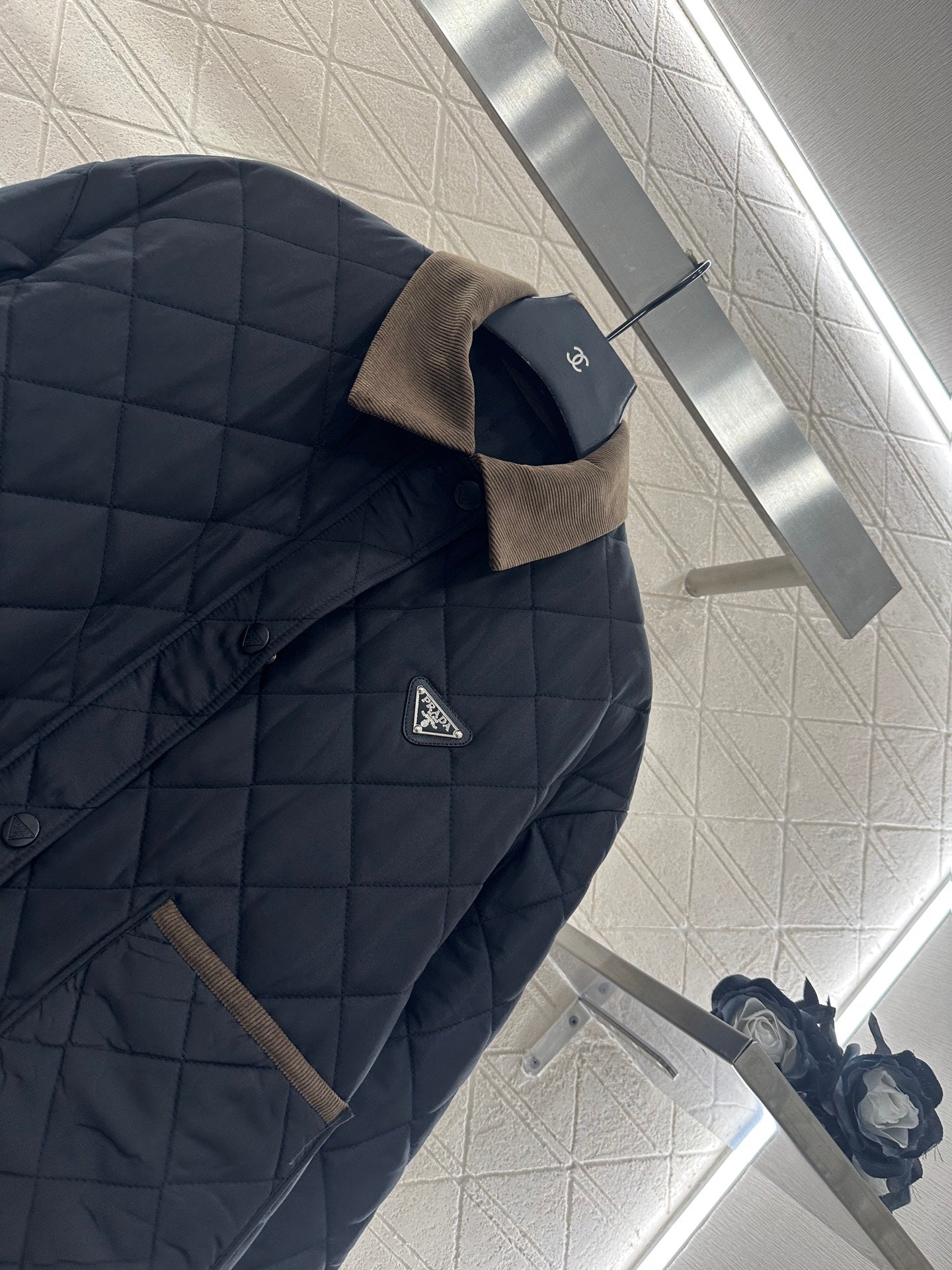 Corduroy collar diamond patterned cotton jacket