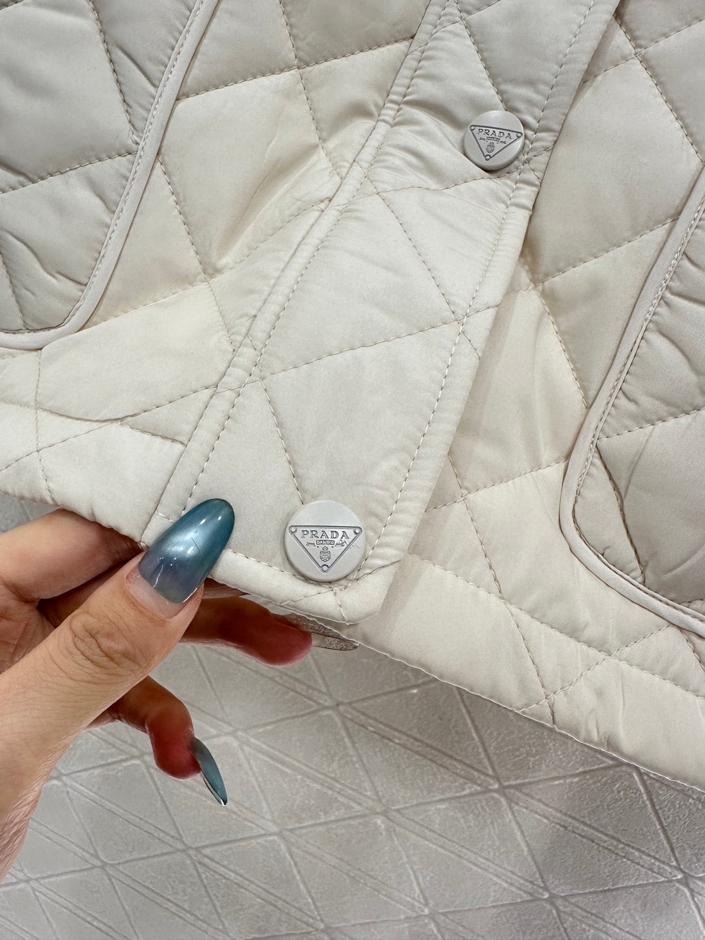 Corduroy collar diamond patterned cotton jacket