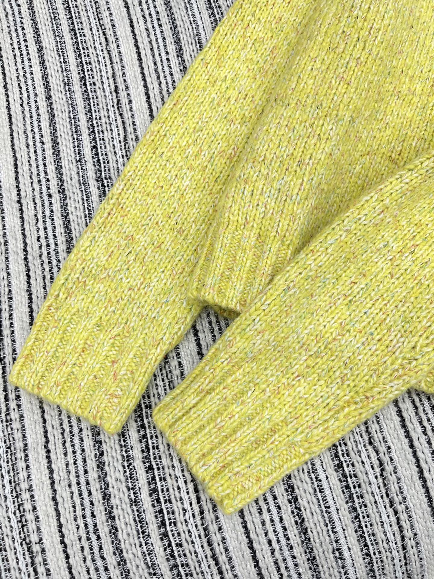 Vintage Zippered Lace-Trimmed Jacket (Brown/Yellow/Pink)