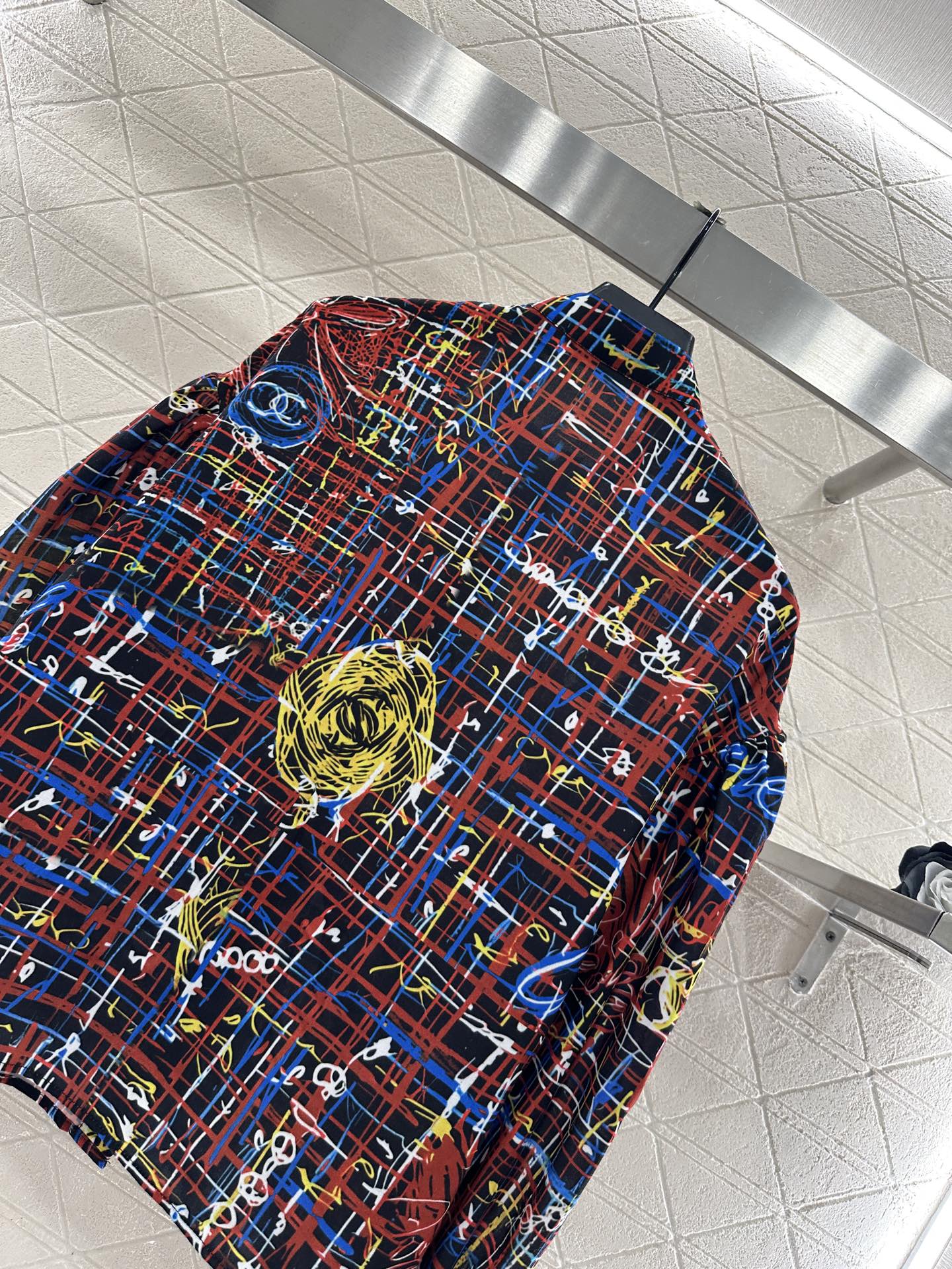 Printed lantern sleeve shirt