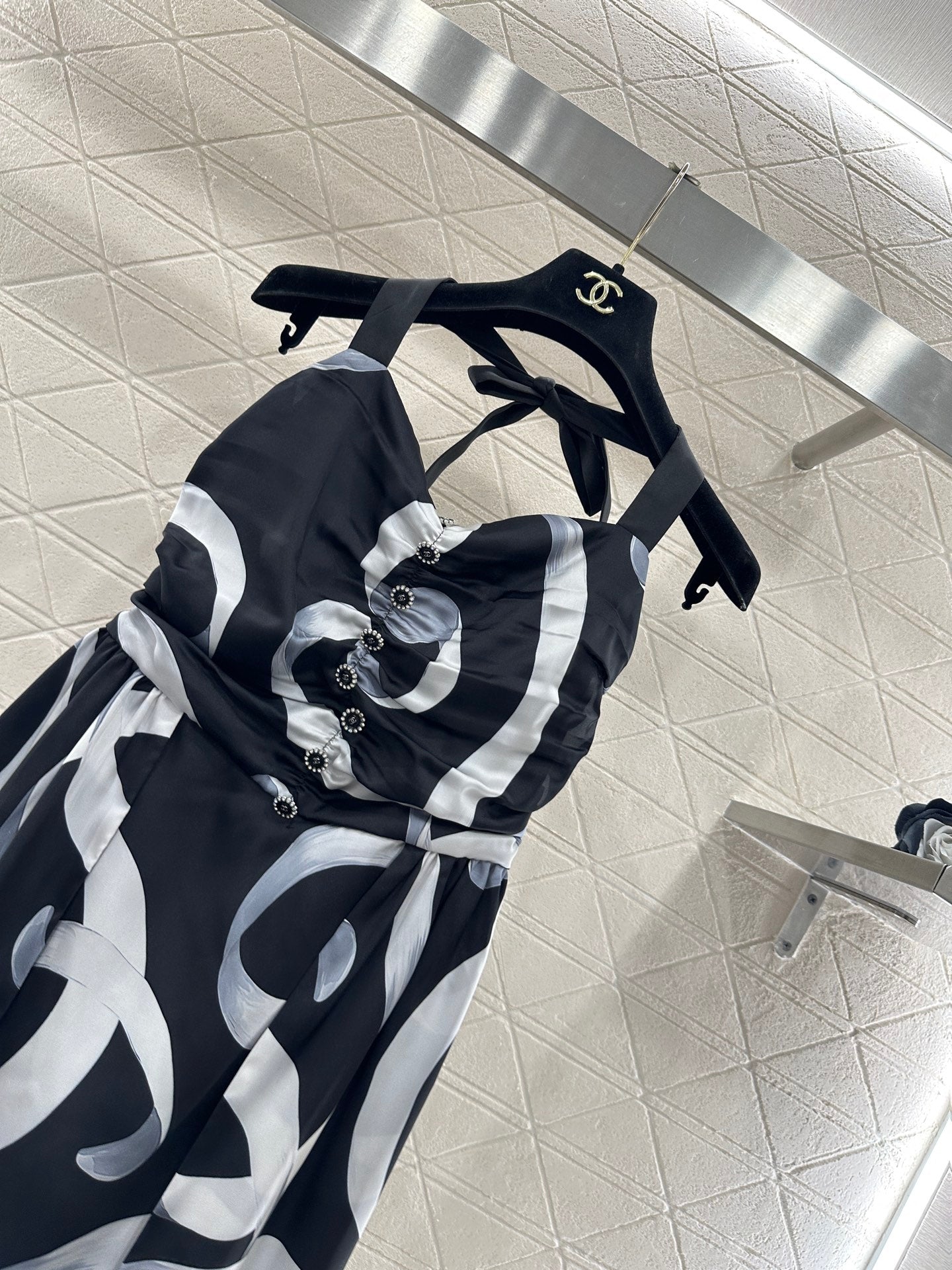 Floral print halter neck dress