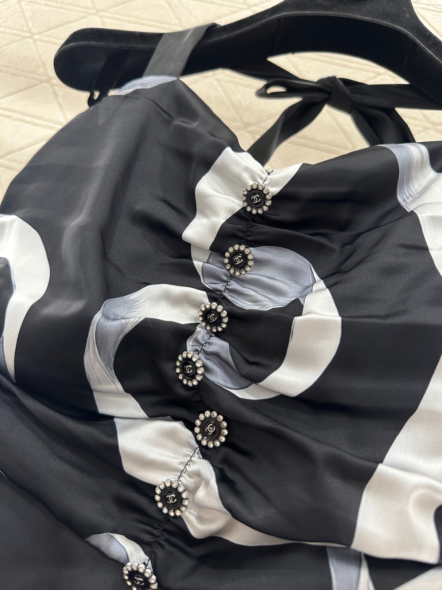 Floral print halter neck dress