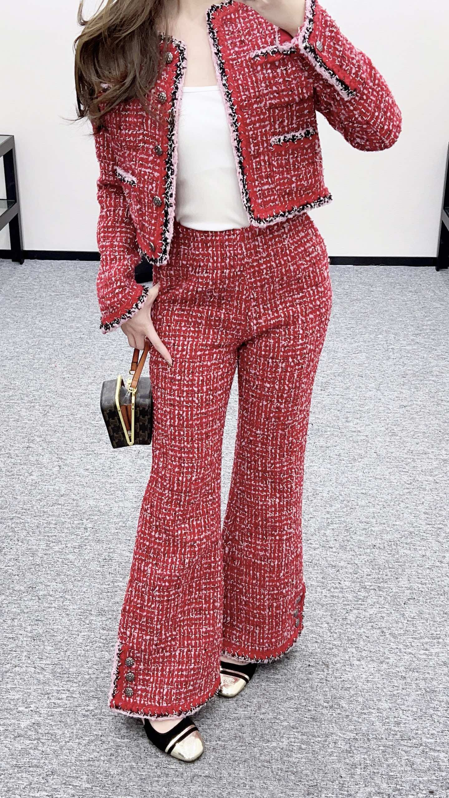 High-waisted woven flared trousers