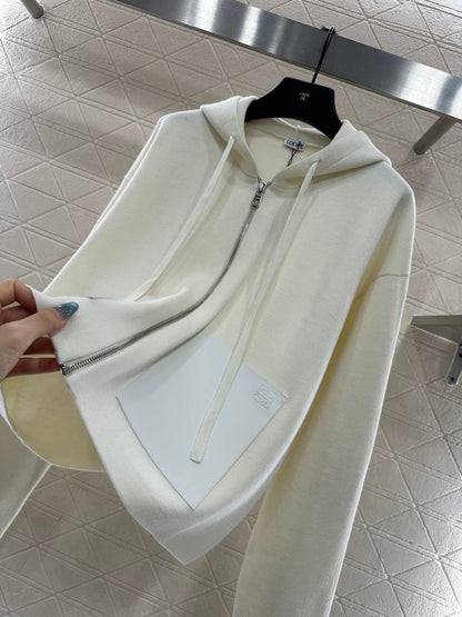 Hooded zip-up cowhide pocket wool coat