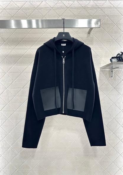Hooded zip-up cowhide pocket wool coat