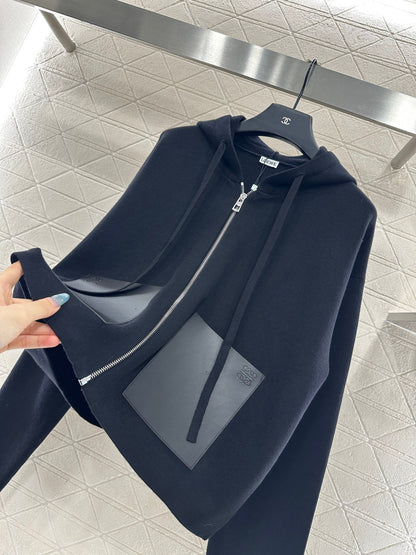 Hooded zip-up cowhide pocket wool coat