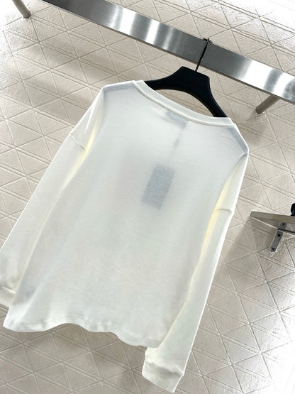 Round neck horse print long sleeve