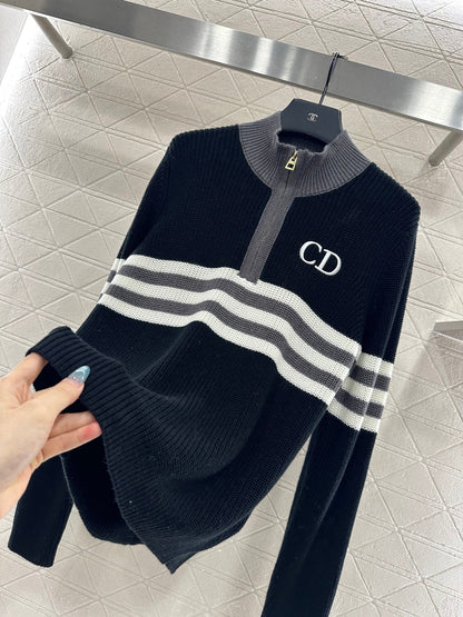 High-neck knitted wool long-sleeved top