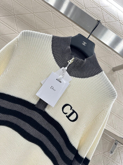 High-neck knitted wool long-sleeved top