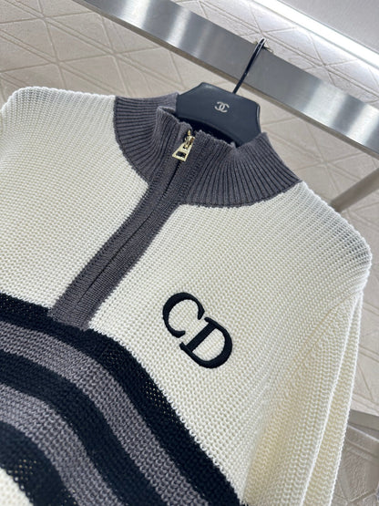 High-neck knitted wool long-sleeved top