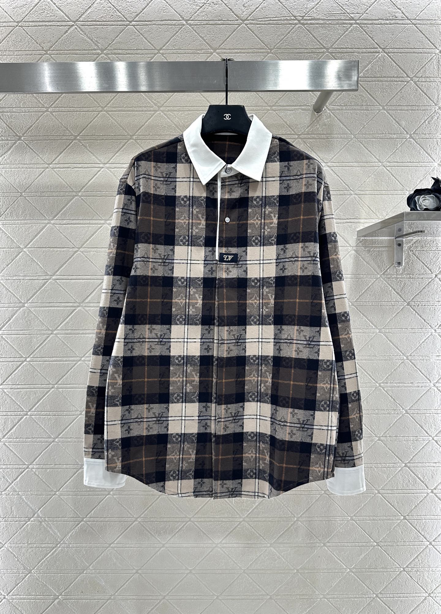 Collared plaid jacquard shirt