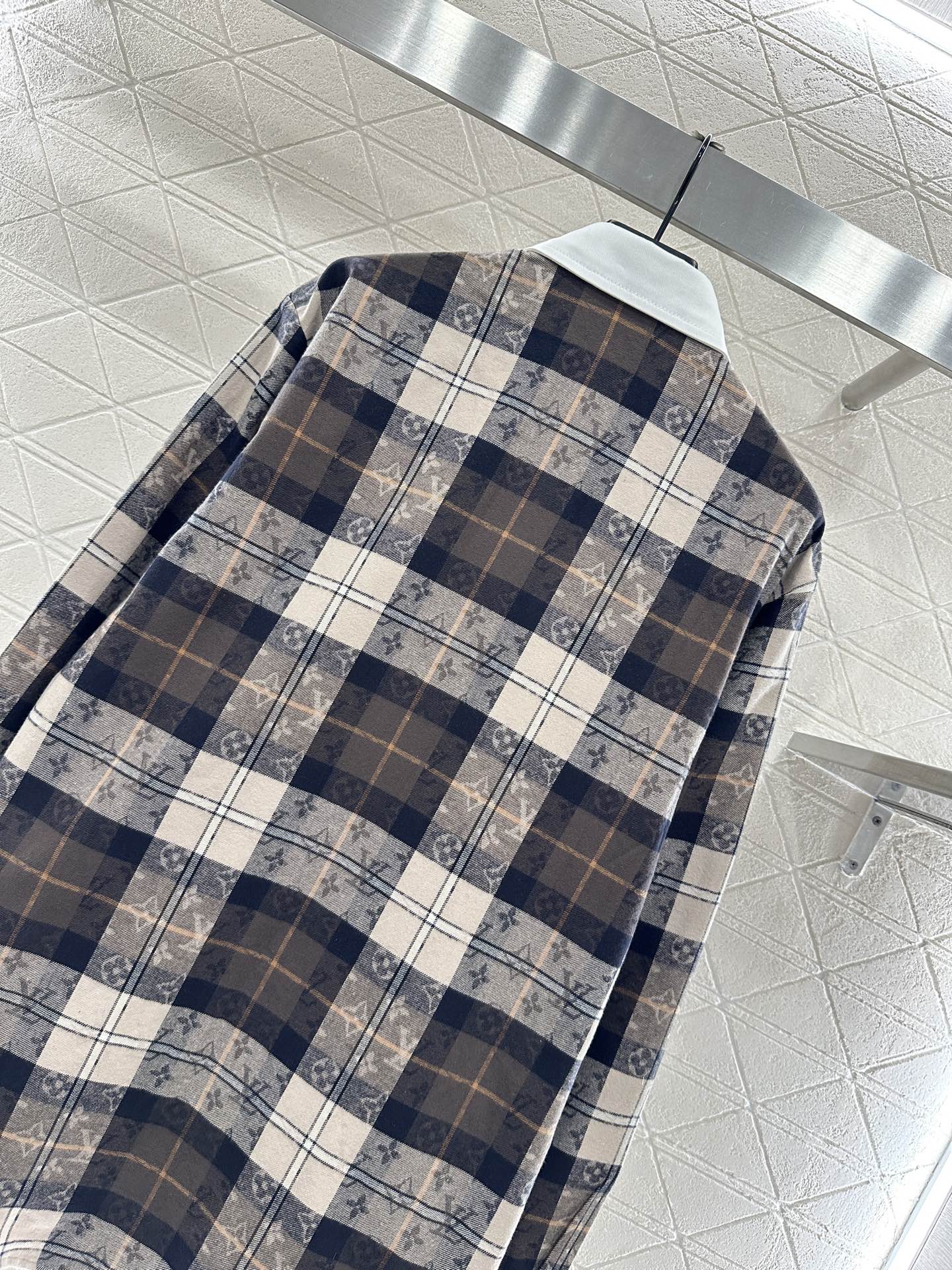 Collared plaid jacquard shirt