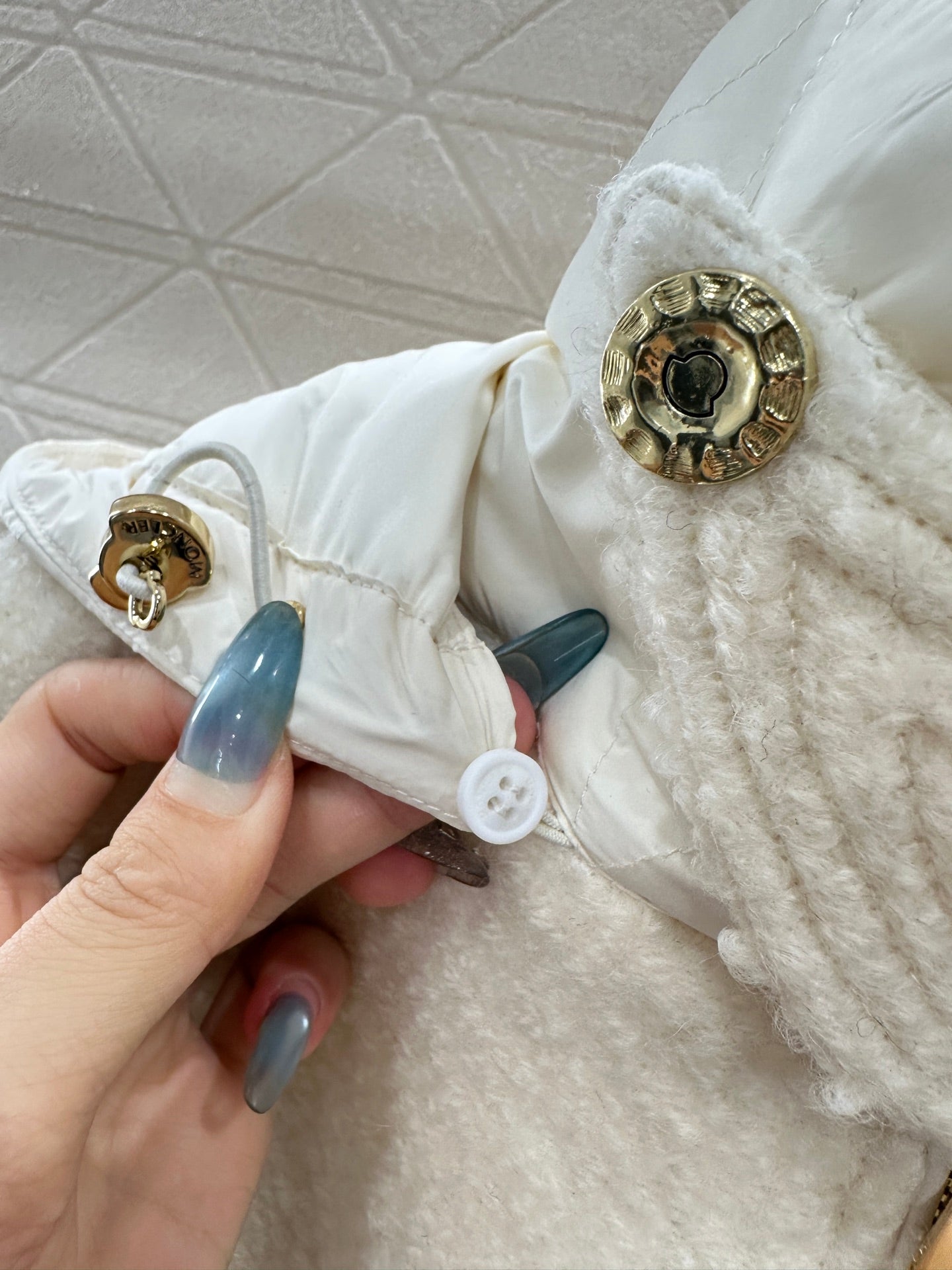 Detachable hooded wool down jacket