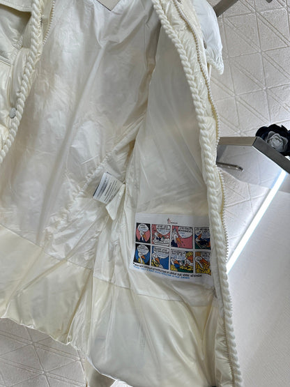 Hooded detachable down jacket