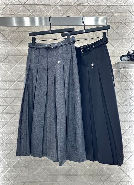 Belted midi pleated skirt