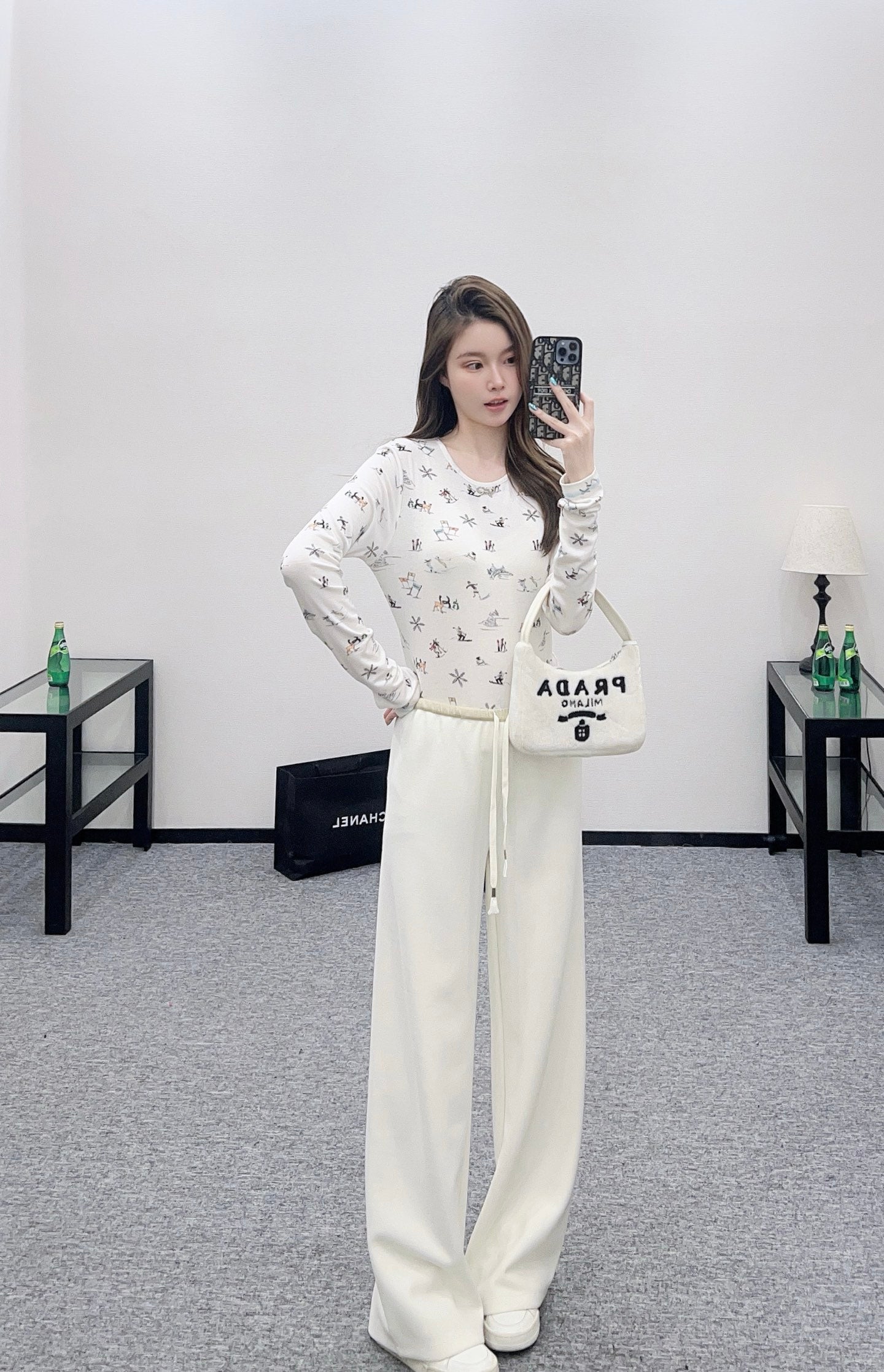 Drawstring wide-leg trousers